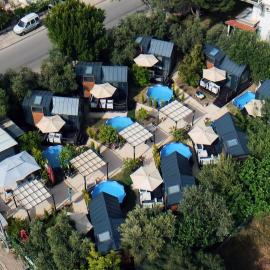 Efe Tiny House，位于塞里克的酒店