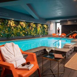 Hotel le Cinq Hyper - Centre，位于尚贝里的酒店