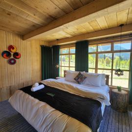 Khanabadosh Resort Arangkel，位于Arangkēl的酒店