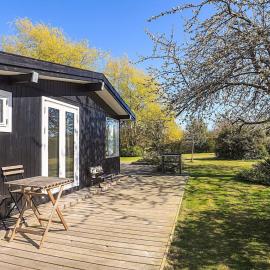 4 star holiday home in Græsted，位于Græsted的酒店