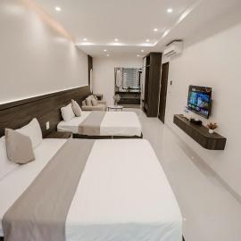 Vui Hotel，位于岑山的酒店