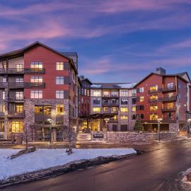 Avon Resort 2BR Suite，位于埃文的酒店