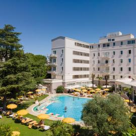 Hotel Terme Helvetia，位于阿巴诺泰尔梅的酒店