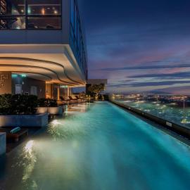 Holiday Inn & Suites Rayong City Centre by IHG，位于罗勇的酒店
