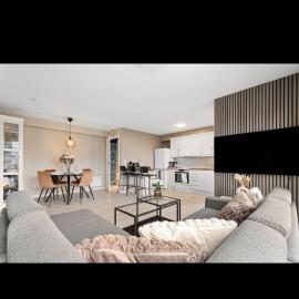 Bright and spacious 2 bedrooms apartment，位于特隆赫姆的酒店