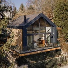 Fauna Retreat Design-Led Cabin，位于泽拜盖尼的酒店