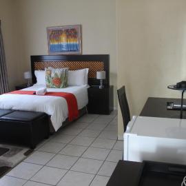 Mcbest Guest House，位于埃尔默洛的酒店