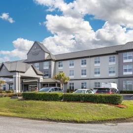 Country Inn & Suites By Radisson, Savannah Airport, GA，位于萨凡纳的酒店
