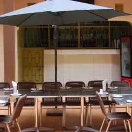 Sky Hotels Emali，位于Mwanda的酒店