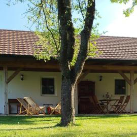 BeLu Home & Őrség，位于Bajánsenye的酒店