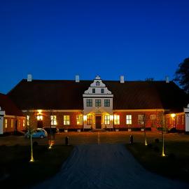 Estrup Hovedgaard，位于瓦伊恩的酒店