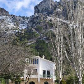 Riogazas Hostería de Montaña，位于卡索拉的酒店