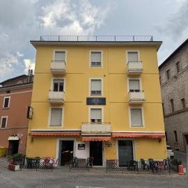 Hotel Appennino,位于Sassoferrato的酒店