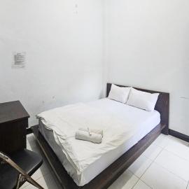 Ijen Homestay Mojokerto RedPartner，位于Mojokerto的酒店