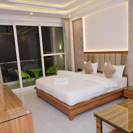 Hotel Shiv Palace，位于Tehri的酒店