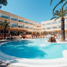 Sagitario Playa，位于卡拉布兰卡的酒店