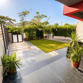 Madinaty - Luxury villa 3 bedrooms with Amazing private garden and free WIFI مدينتي - فيلا فندقيه فاخرة，位于Madinaty的酒店