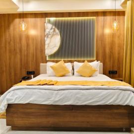 HOTEL ABHIJIt，位于Kolaghat的酒店
