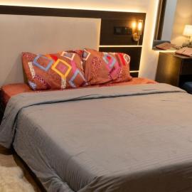 Edo Global Hotel & Suites，位于Benin City的酒店