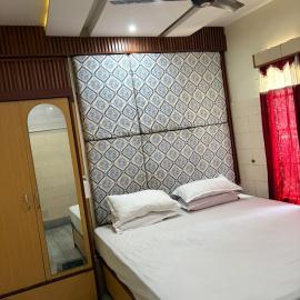 parijat group of hotels silchar，位于锡尔杰尔的酒店