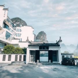 Yangshuo Mountain Vista Courtyard