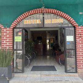 Hotel Los Arcos，位于Pénjamo的酒店