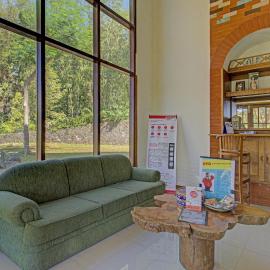 Hotel O Villa Inn App Trawas Bintaro Syariah，位于Kemloko-gede的酒店