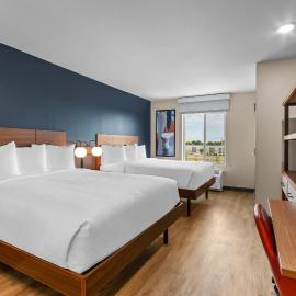Everhome Suites Panama City Beach，位于巴拿马城海滩的酒店