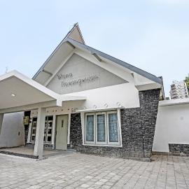 Hotel O Nawangwulan，位于勿里达的酒店