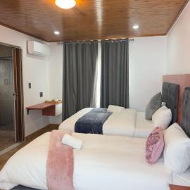 Cozy Villa Lodge，位于伊登维尔的酒店