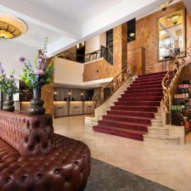NH Atlanta Rotterdam Hotel，位于鹿特丹的酒店