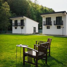 WhiteBergHaus Colibita，位于科利比塔的酒店