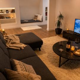 Noah's Attic - Apartment Hotel in Korce，位于戈里察的酒店