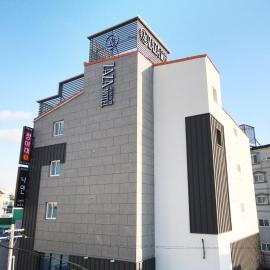 자자호텔，位于固城郡的酒店