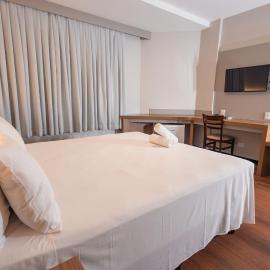 Hotel Évora by Rede Sagres，位于弗洛里亚诺波利斯的酒店