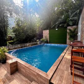 My House Muriqui，位于曼加拉蒂巴的酒店