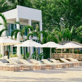 Binucot Pearl Boutique Resort，位于Ferrol的酒店
