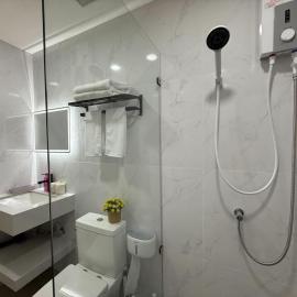 S hostel 302 sukhumvit48 near Phrakanong BTS