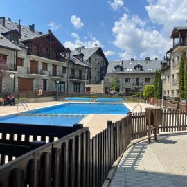 L10 - Apartamento Abetal - Villmor，位于Anciles的酒店