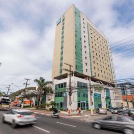 ibis budget Vitoria，位于维多利亚的酒店