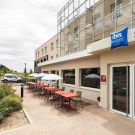 ibis budget Saint Pourcain，位于西乌勒河畔圣普桑的酒店
