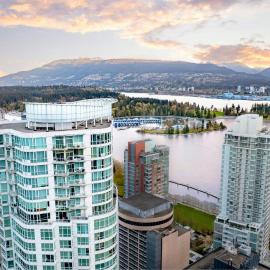 Vancouver Marriott Pinnacle Downtown Hotel