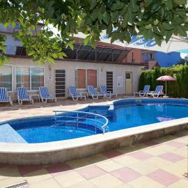 Peshev Family Hotel Nesebar