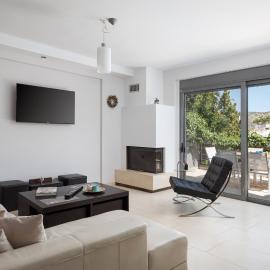 Anavil House Athenian Riviera，位于瓦里的酒店