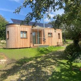 Tiny House Hubert von Auernheim，位于特罗伊赫特林根的酒店