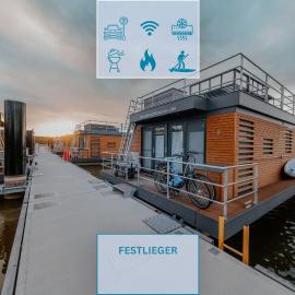 Floatinghouse Dicke Bärta，位于Klitten的酒店