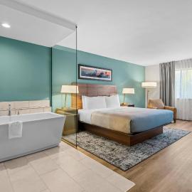 Quality Inn & Suites Hermosa Beach,位于贺茂沙海滩的酒店