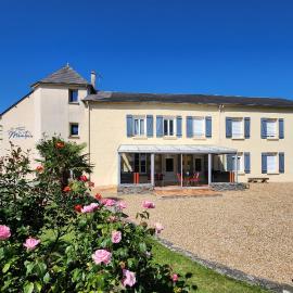 Contact Hotel Les Montois，位于索克斯的酒店