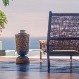 Villa Sana Amed with Panoramic Ocean Views & Infinity Pool，位于艾湄湾的酒店