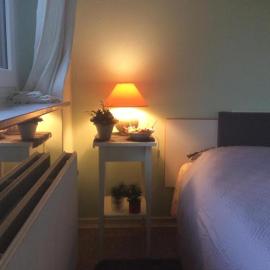 FLC 11 Rooms，位于勒兹比的酒店